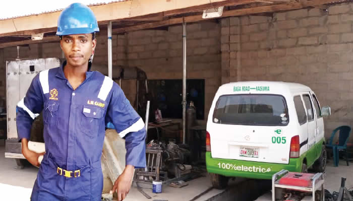 Mustapha-Gajibo at his workshop